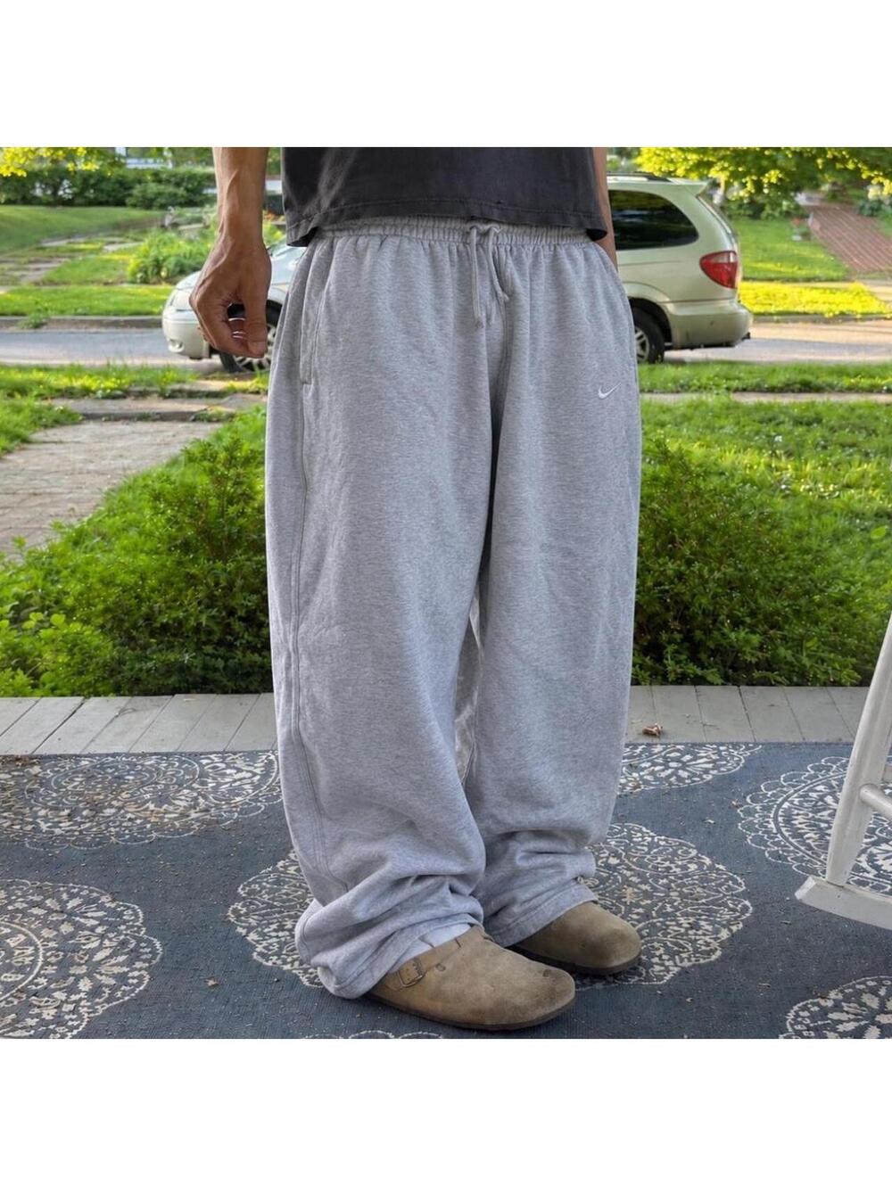 Crazy fire vintage, super baggy Gray Nike sweatpants